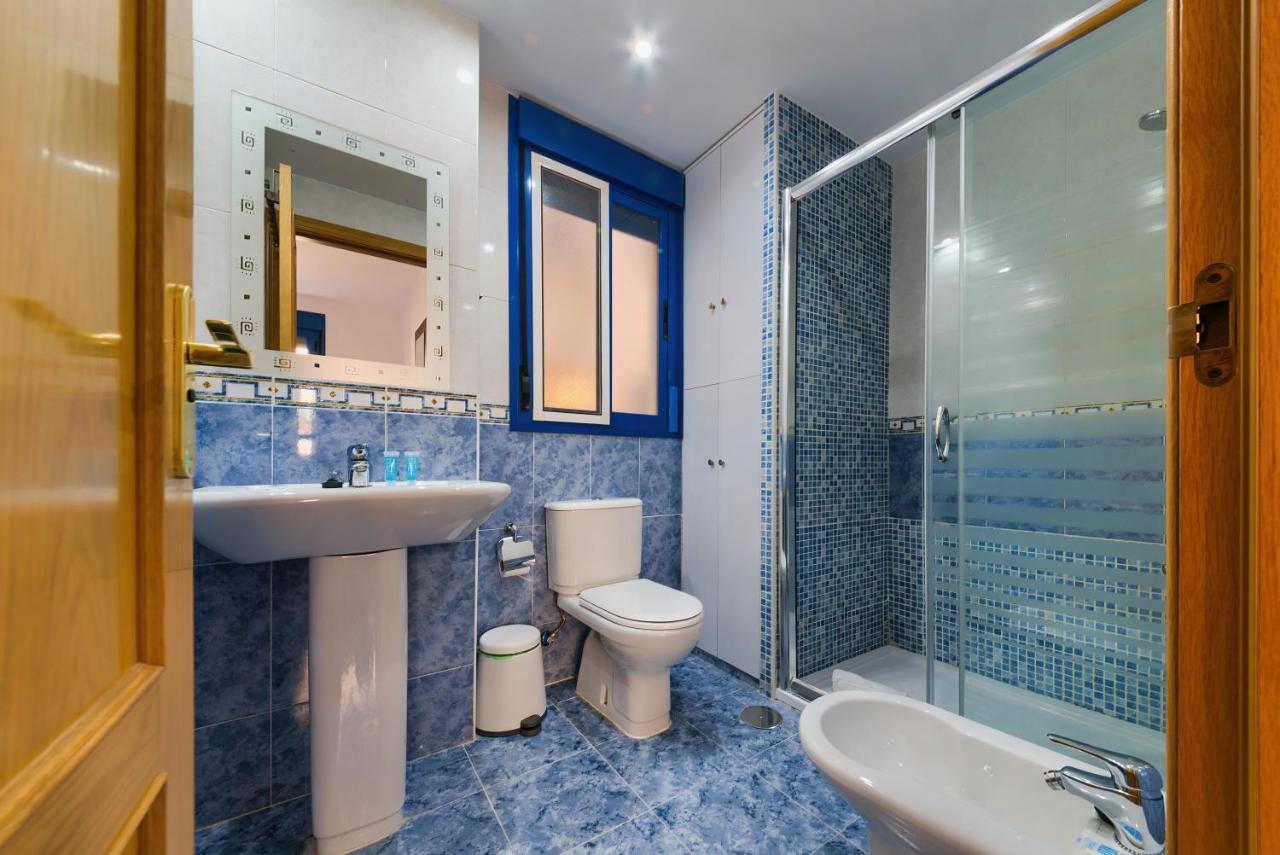 Holidays2Malaga Ayala 450 Mts From Beach & Terrace Luaran gambar